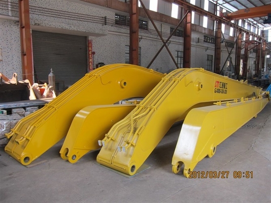 Продано длинное заграждение достигаемости экскаватора 6-8T, противовес 1.5T, заграждение 5.5m и рука 4.5m.