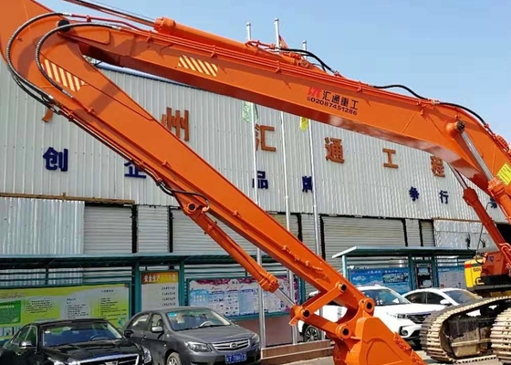 Продано длинное заграждение достигаемости экскаватора 6-8T, противовес 1.5T, заграждение 5.5m и рука 4.5m.